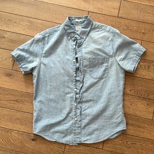 Slim Jcrew Orfanic Cotton chambray short sleeve shirt